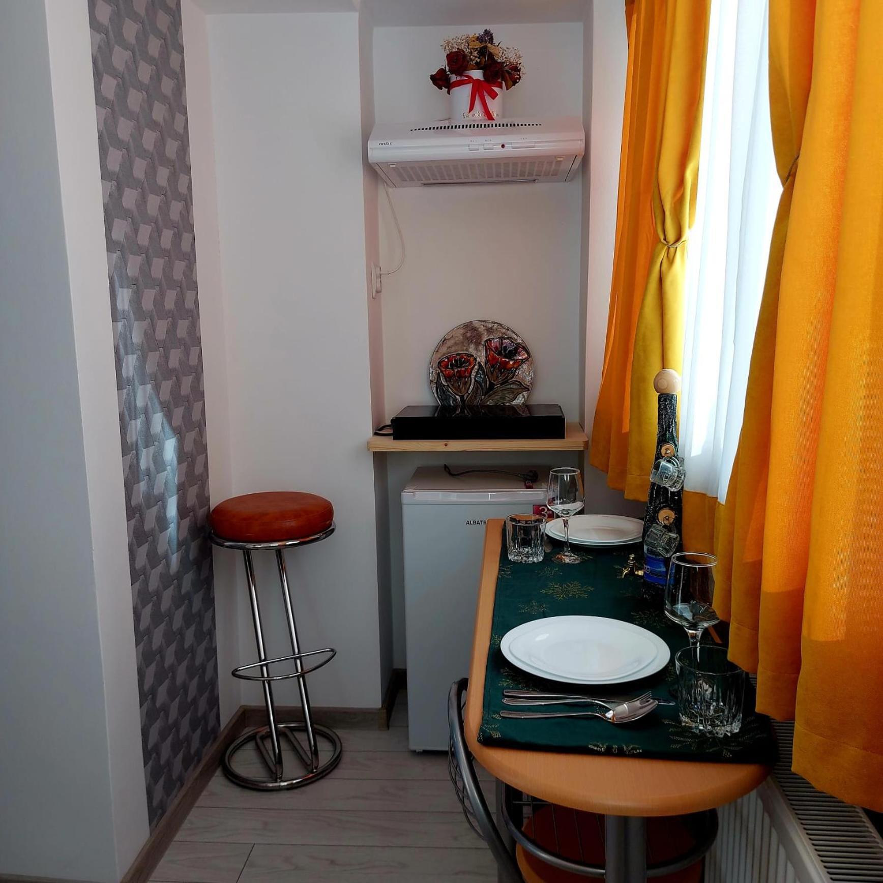 Dayana Home Ramnicu Valcea Exterior foto